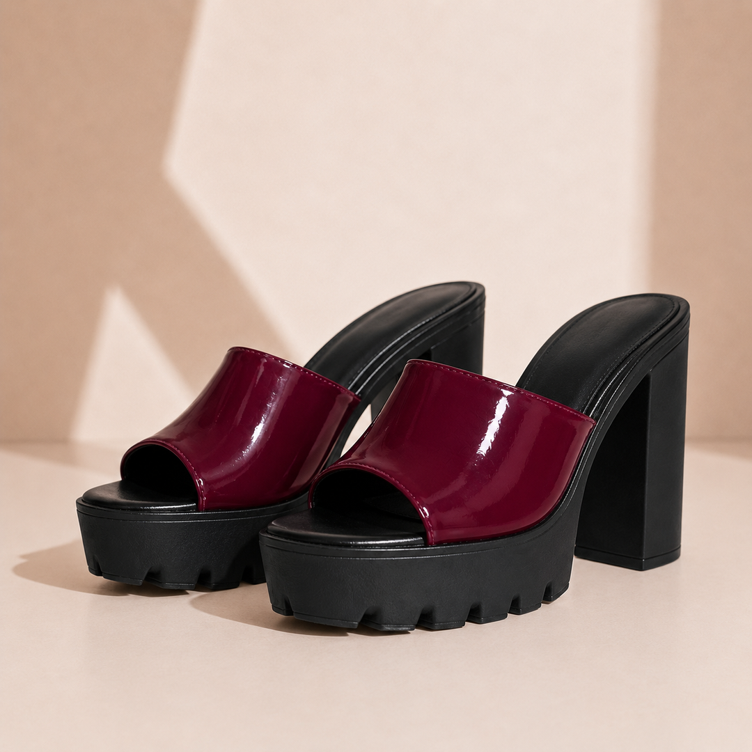 Vega Platform Sandal
